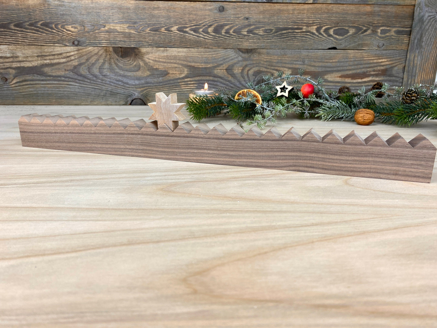 Adventskalender Holzleiste mit Stern, Nussbaum