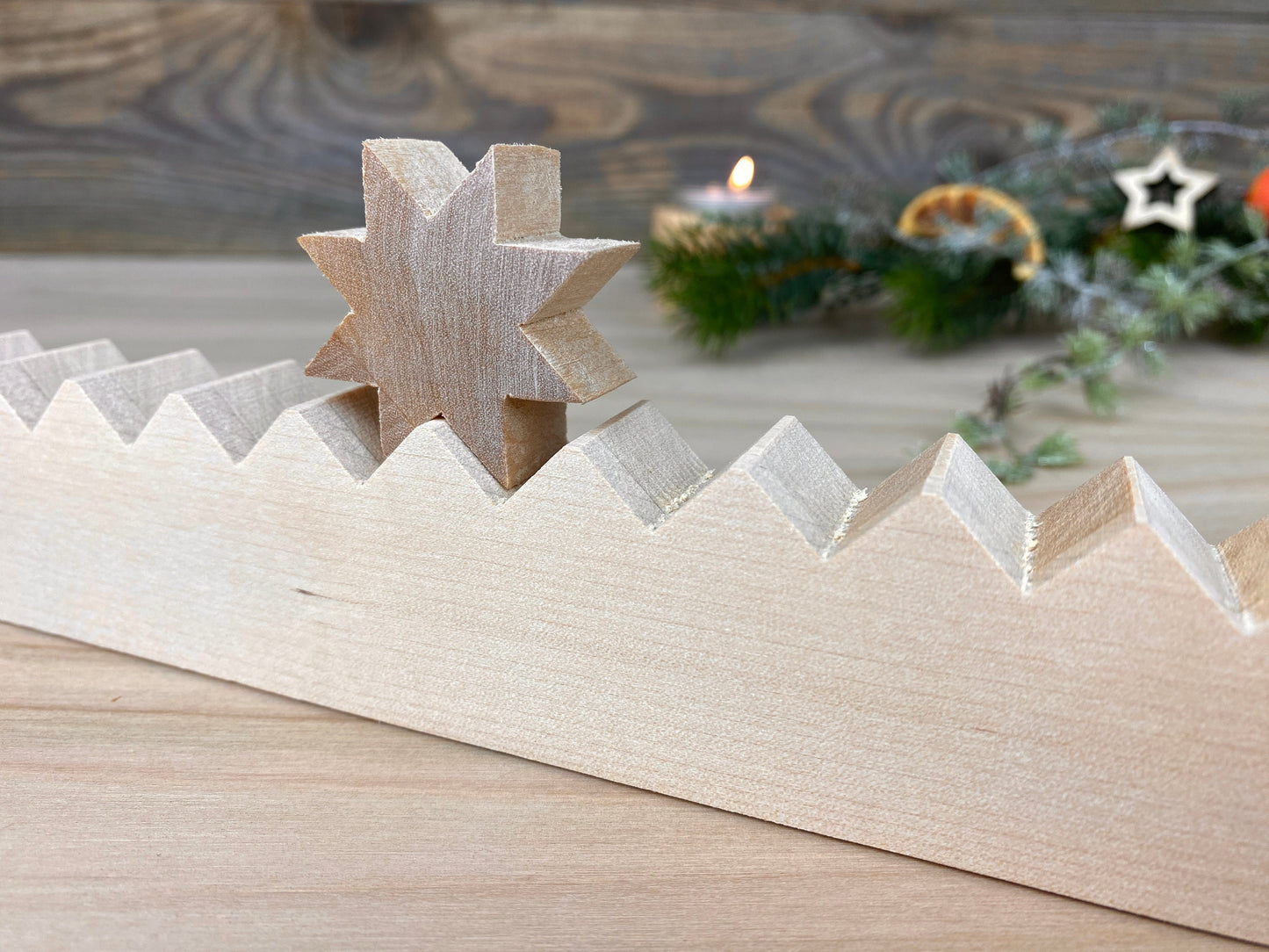 Adventskalender Holzleiste mit Stern, Erle