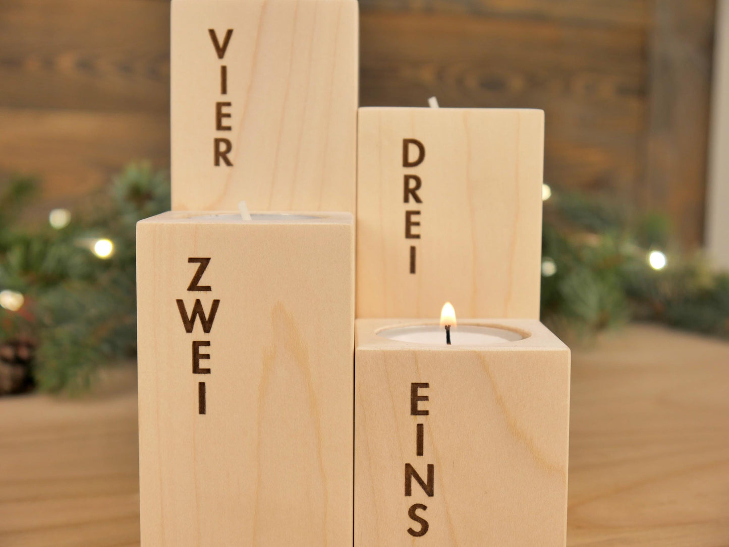 schlichter Adventskranz aus Ahorn | 4er Set inkl. Teelichter | Adventskalender | Geschenkidee, Deko aus Holz | Kerzenständer | Kerzenhalter
