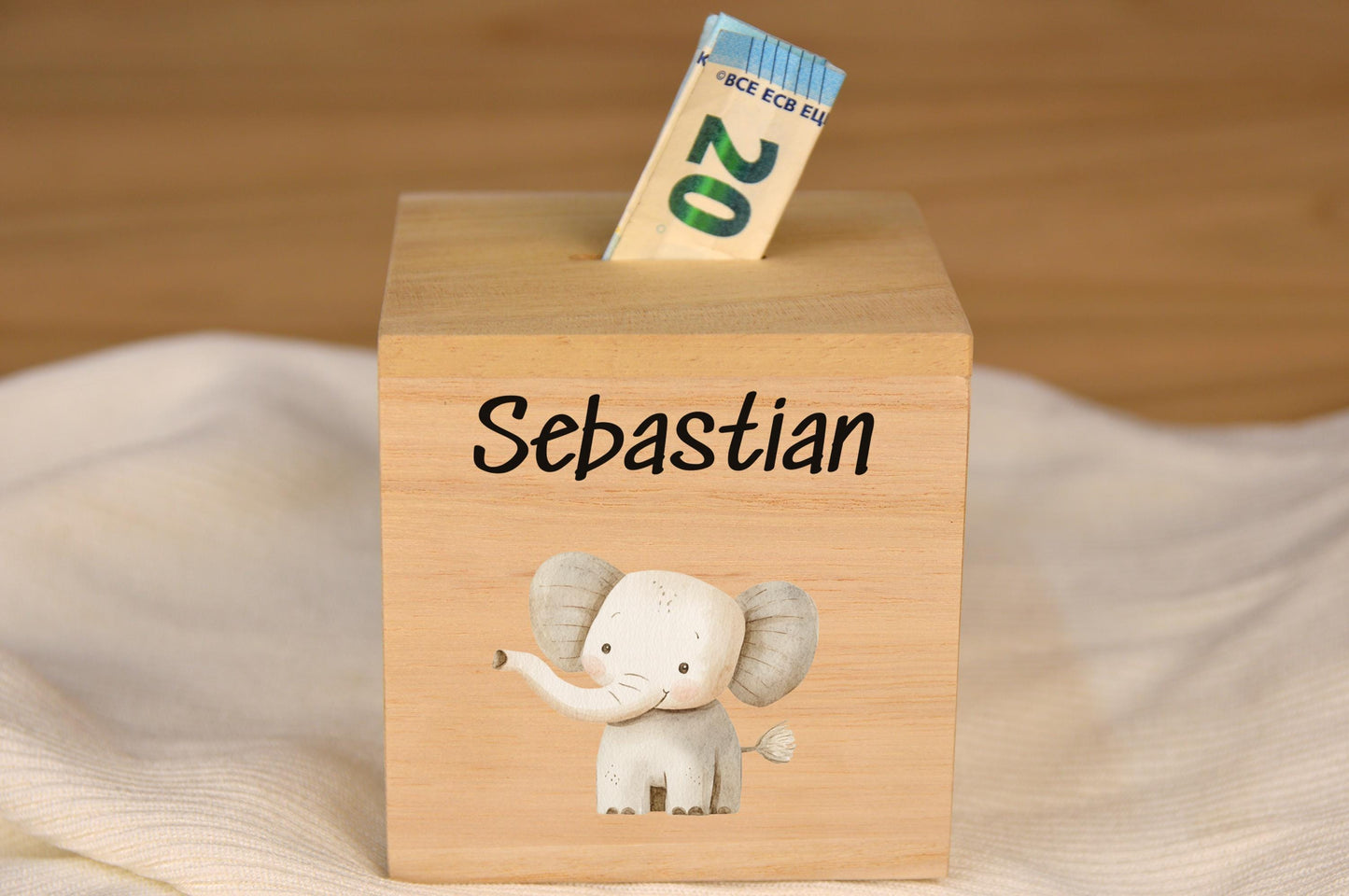 Spardose mit Namen, personalisierte Tiermotive Safari, Geschenk für Kinder, Babygeschenk, Geschenk Geburtstag, Taufe, Geburt, Namen