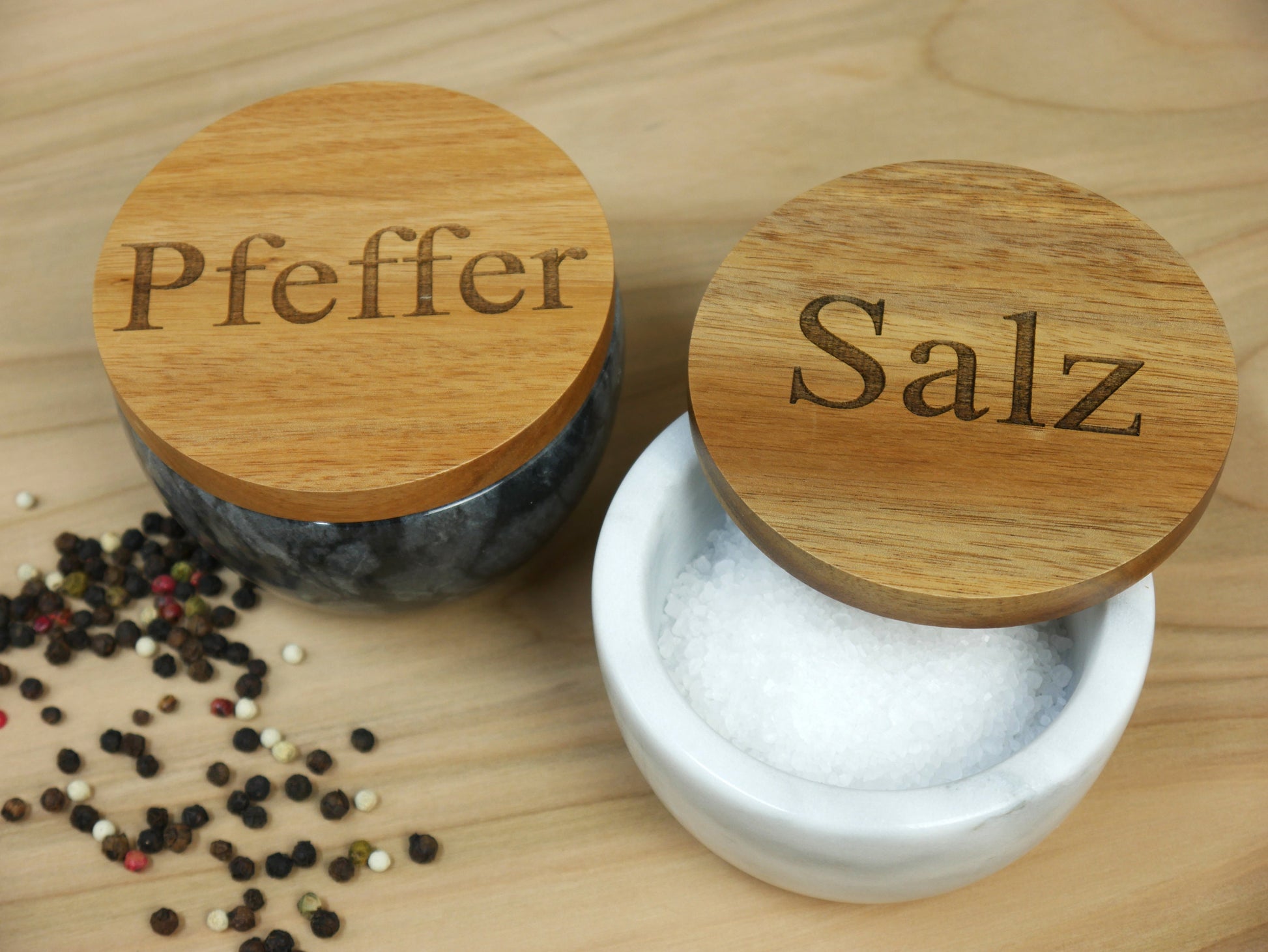 personalisierte Salzdose, Gewürzdose, Aufbewahrungdose für Gewürze, Kräuter, Salz, Schale aus Marmor,