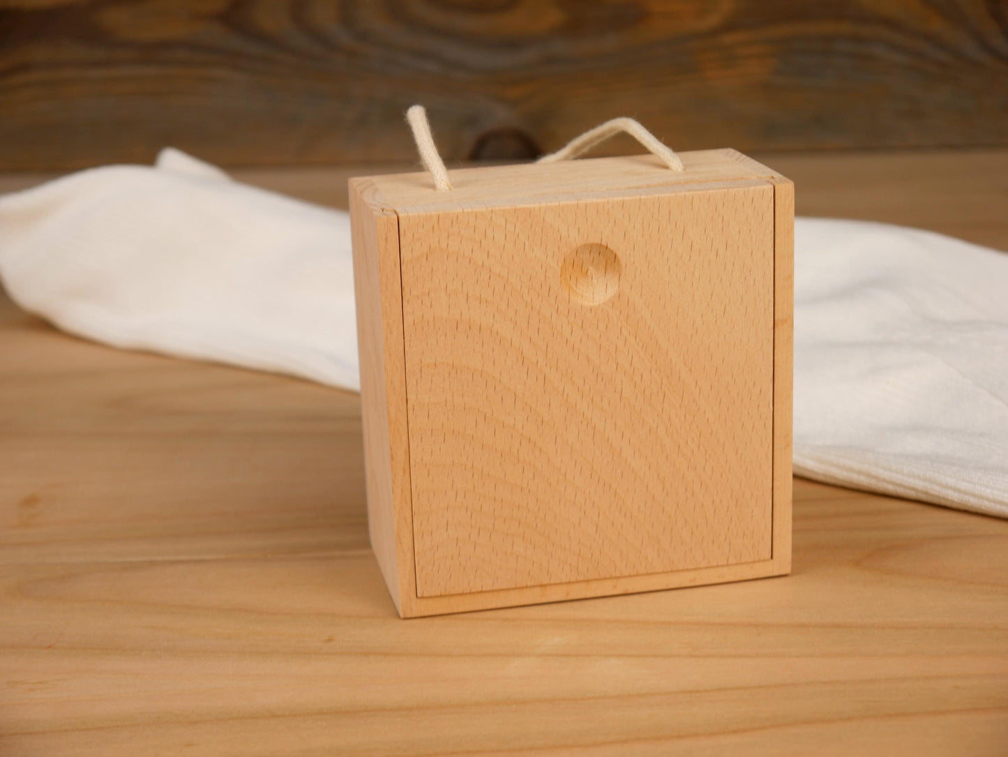 Schutzengel in personalisierter Holzbox - Symbol Taube - Engel - Geschenk zur Taufe, Geburt, Geburtstag