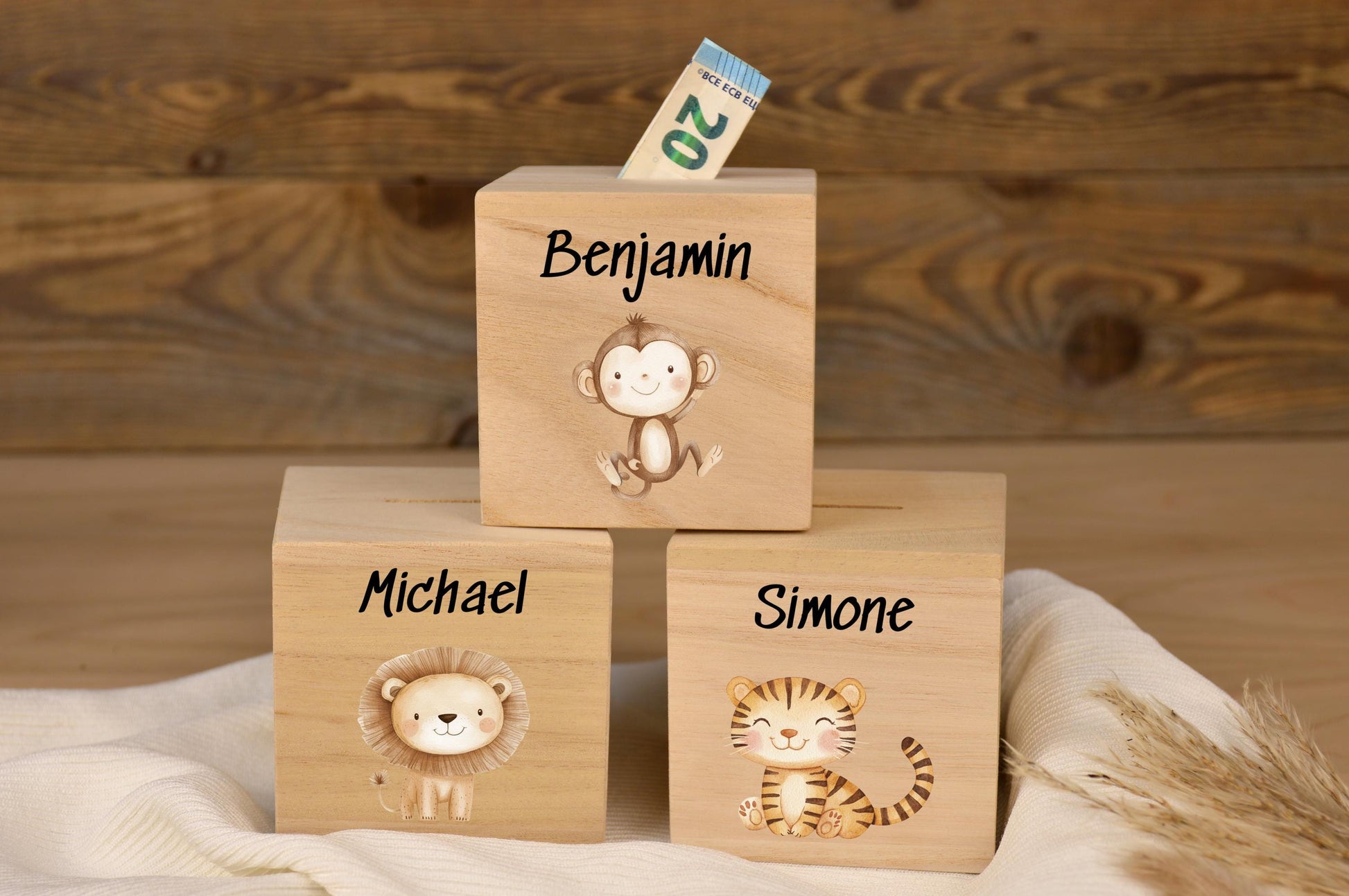 Spardose mit Namen, personalisierte Tiermotive Safari, Geschenk für Kinder, Babygeschenk, Geschenk Geburtstag, Taufe, Geburt, Namen