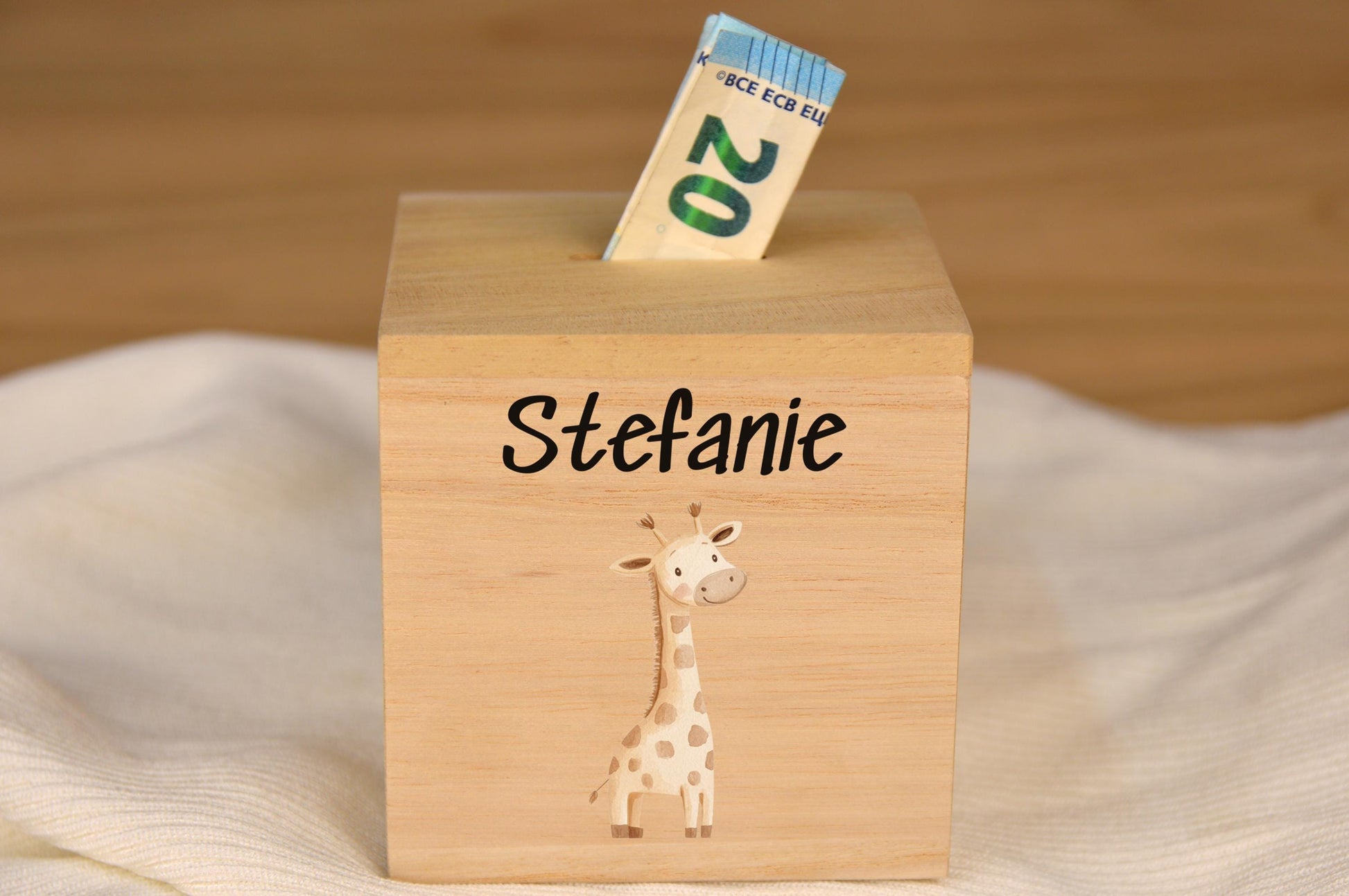 Spardose mit Namen, personalisierte Tiermotive Safari, Geschenk für Kinder, Babygeschenk, Geschenk Geburtstag, Taufe, Geburt, Namen