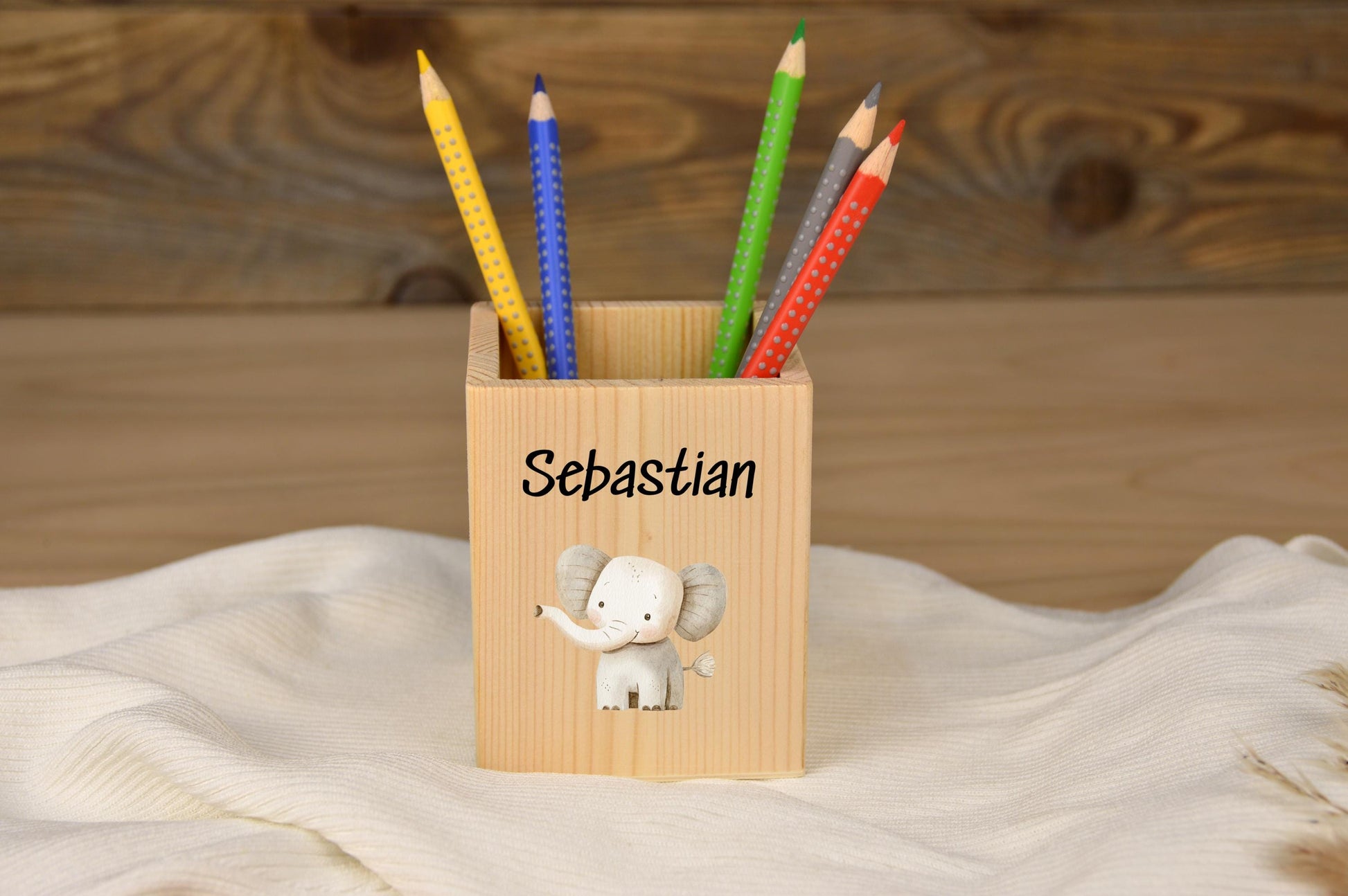 Stiftebox mit Namen, personalisierte Tiermotive Safari, Geschenk für Kinder, Babygeschenk, Geschenk Geburtstag, Taufe, Geburt, Safari